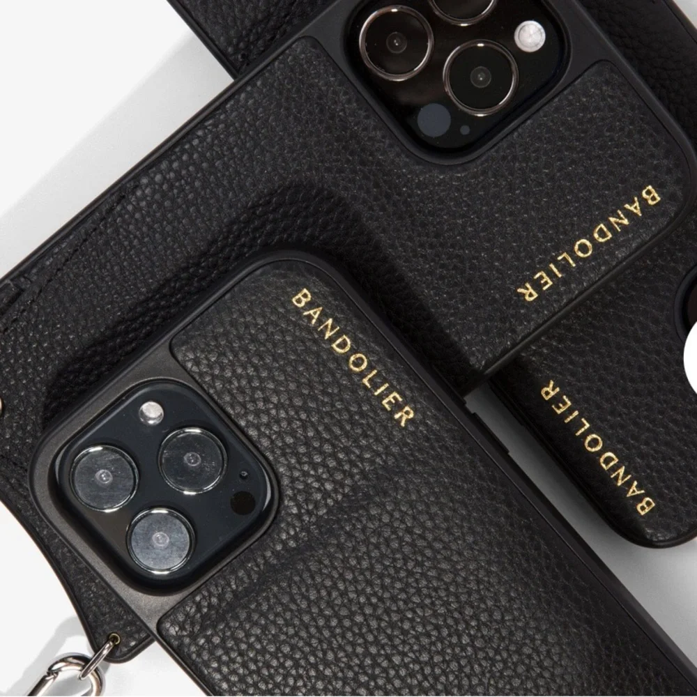 Bandolier iPhone 11 Emma Case